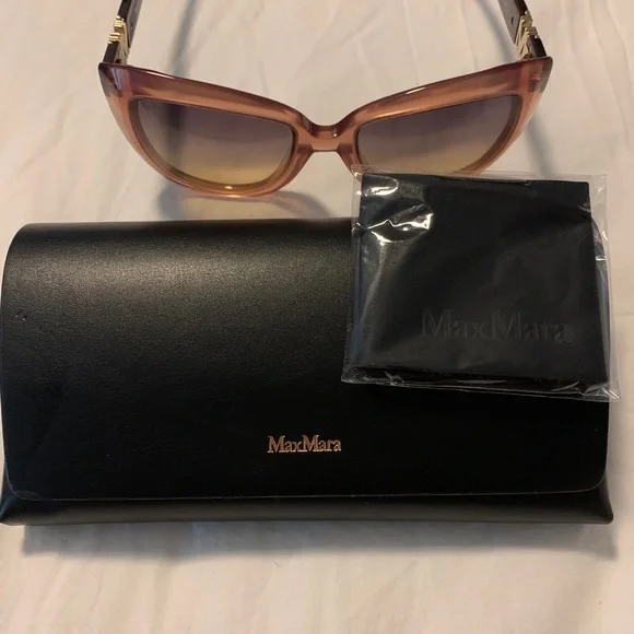 MaxMara Sunglasses NWOT - Picture 3 of 6